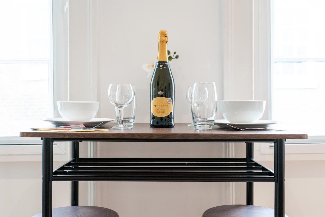 Livestay-Fabulous One Bed Apartments On Covent Garden Лондон Екстериор снимка