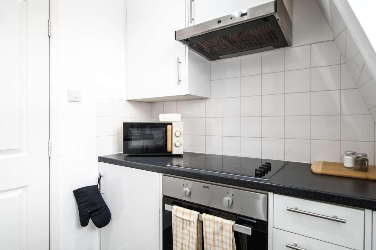 Livestay-Fabulous One Bed Apartments On Covent Garden Лондон Екстериор снимка