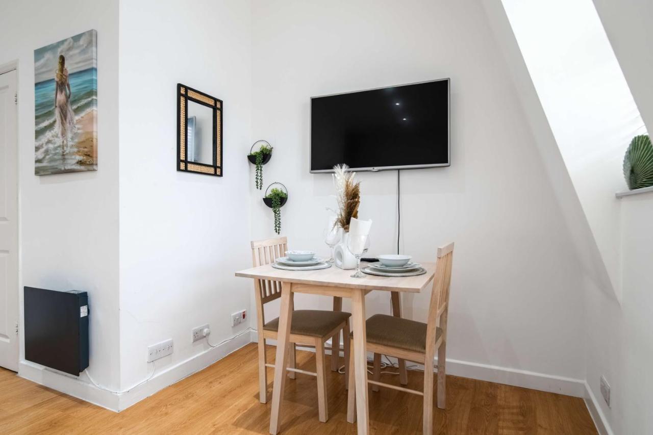 Livestay-Fabulous One Bed Apartments On Covent Garden Лондон Екстериор снимка