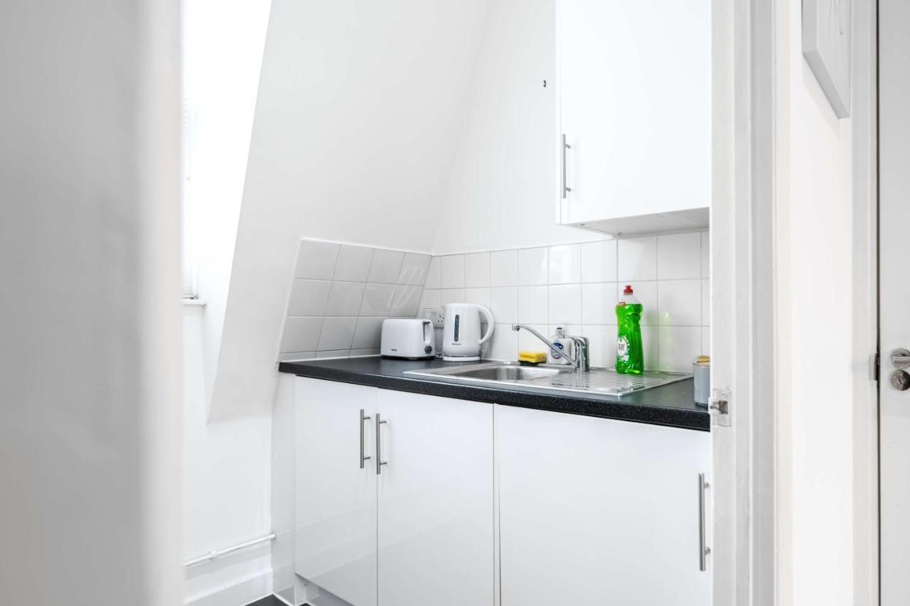 Livestay-Fabulous One Bed Apartments On Covent Garden Лондон Екстериор снимка