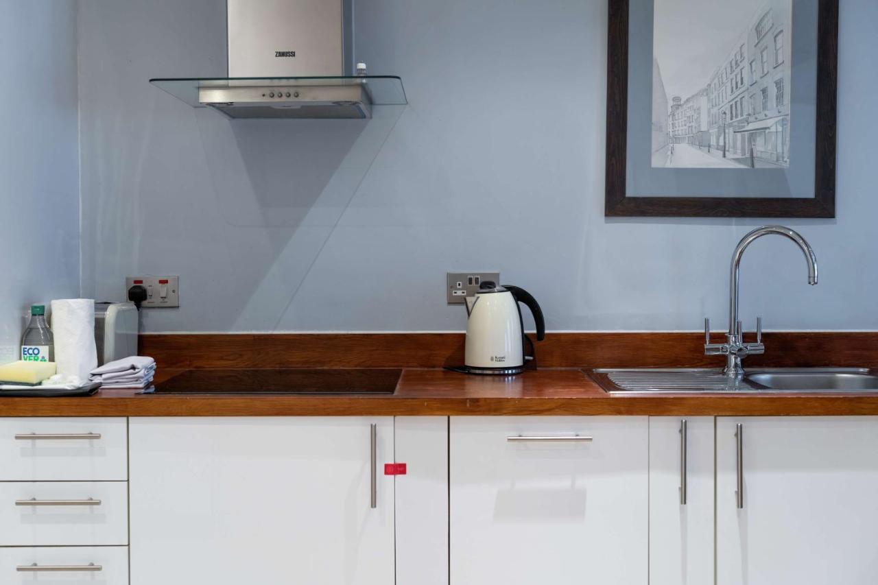 Livestay-Fabulous One Bed Apartments On Covent Garden Лондон Екстериор снимка